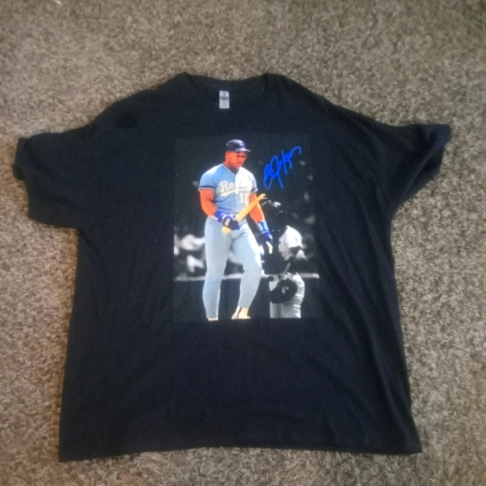 Bo. Jackson Kansas City Royals broke bat tee shirt